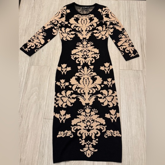 Black and Cream Dress with 3/4 Sleeves - Picture 2 of 5